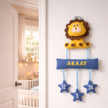 Load image into Gallery viewer, Lion Name Bunting