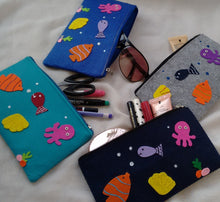Load image into Gallery viewer, Mermaid Pouch