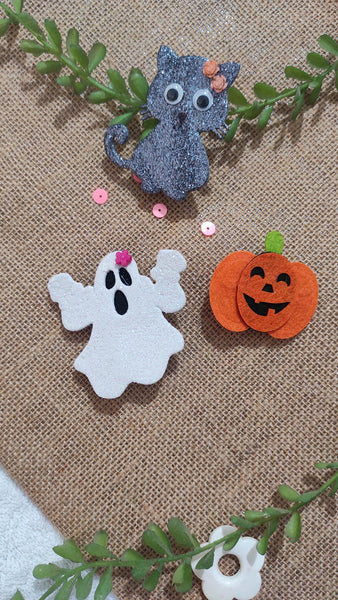 Set of 3 Spooky alligator clip  Pumpkin, ghost, cat  - Multicolor