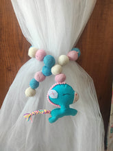 Load image into Gallery viewer, Unicorn and Felt Ball Curtain Tie
